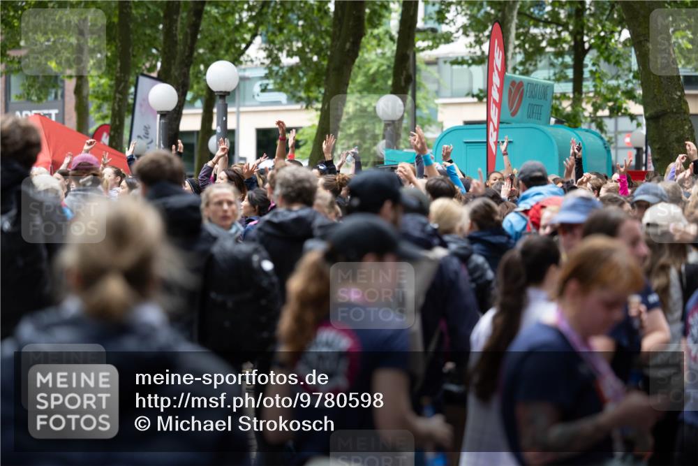 14.06.2026 - REWE Women's Run Michael Strokosch http://msf.ph/oto/9780598 14.06.2026 10:05:22 Laufen  meine-sportfotos.de