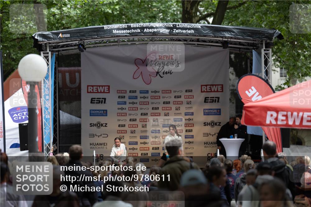 14.06.2026 - REWE Women's Run Michael Strokosch http://msf.ph/oto/9780611 14.06.2026 10:09:08 Laufen 3, 57, 3, 3, 34, 51, 4, 5, 5, 34, 7, 347 meine-sportfotos.de