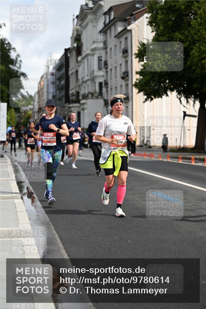 14.06.2026 - REWE Women's Run Dr. Thomas Lammeyer http://msf.ph/oto/9780614 14.06.2026 10:49:20 Laufen 5560, 5536 meine-sportfotos.de