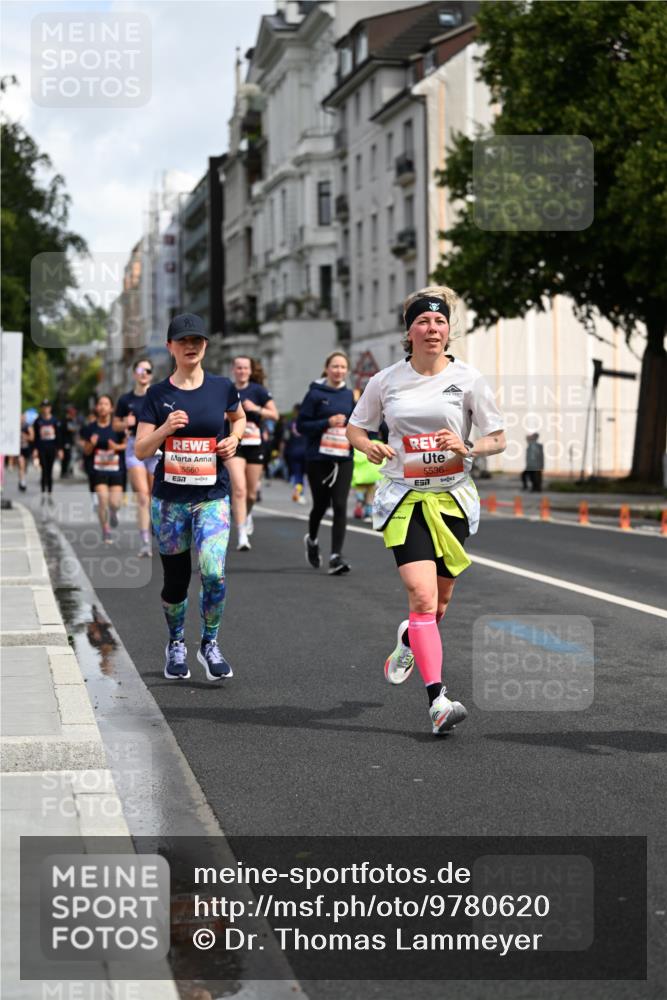 14.06.2026 - REWE Women's Run Dr. Thomas Lammeyer http://msf.ph/oto/9780620 14.06.2026 10:49:20 Laufen 5560, 7, 5536, 2200 meine-sportfotos.de