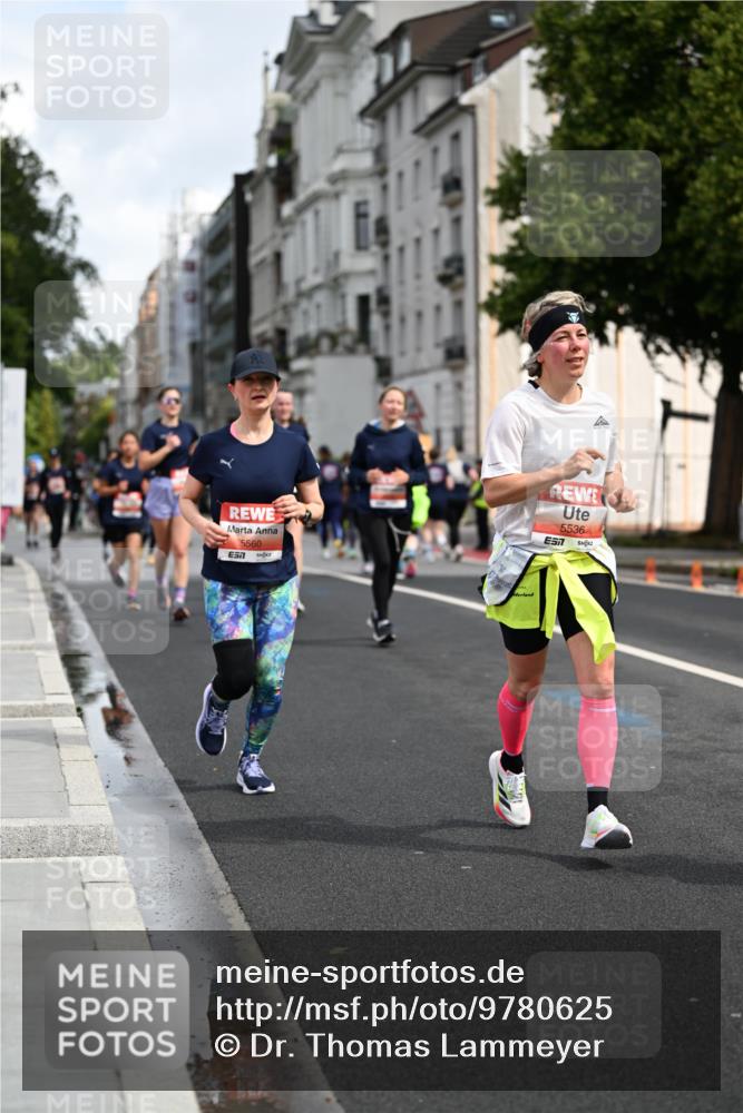 14.06.2026 - REWE Women's Run Dr. Thomas Lammeyer http://msf.ph/oto/9780625 14.06.2026 10:49:21 Laufen 5560, 7, 5536, 7 meine-sportfotos.de