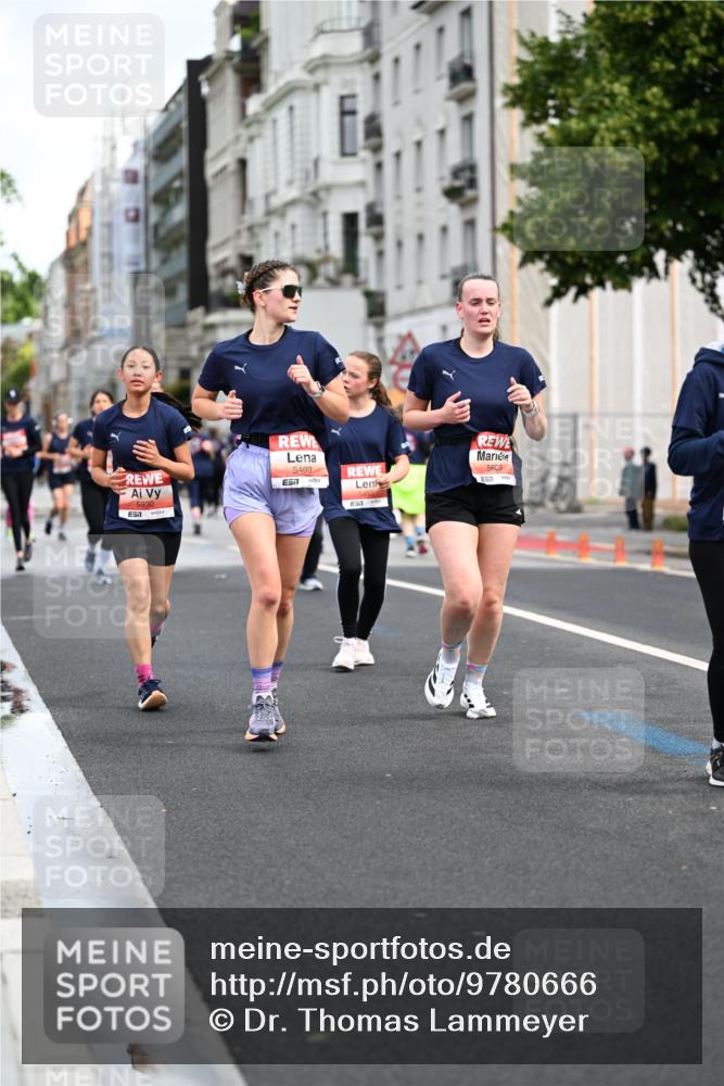 14.06.2026 - REWE Women's Run Dr. Thomas Lammeyer http://msf.ph/oto/9780666 14.06.2026 10:49:23 Laufen 5930, 5403, 7, 5603 meine-sportfotos.de