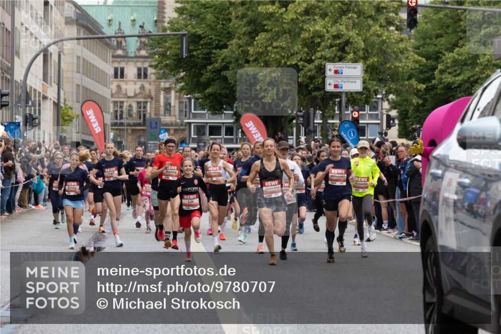 14.06.2026 - REWE Women's Run Michael Strokosch http://msf.ph/oto/9780707 14.06.2026 10:30:43 Laufen  meine-sportfotos.de