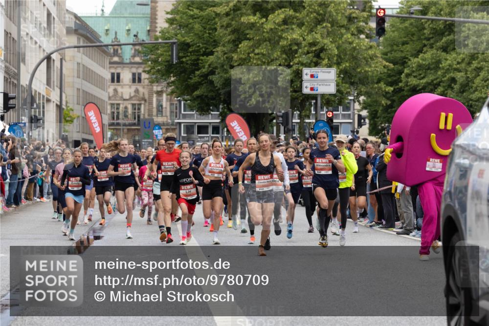 14.06.2026 - REWE Women's Run Michael Strokosch http://msf.ph/oto/9780709 14.06.2026 10:30:44 Laufen  meine-sportfotos.de
