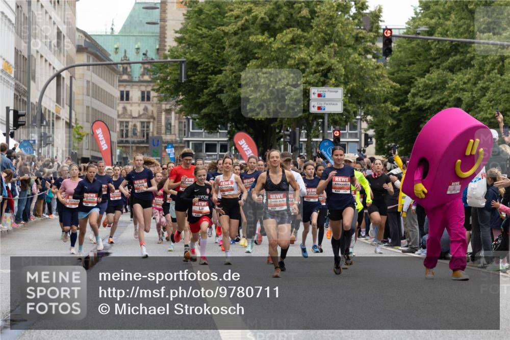 14.06.2026 - REWE Women's Run Michael Strokosch http://msf.ph/oto/9780711 14.06.2026 10:30:44 Laufen  meine-sportfotos.de
