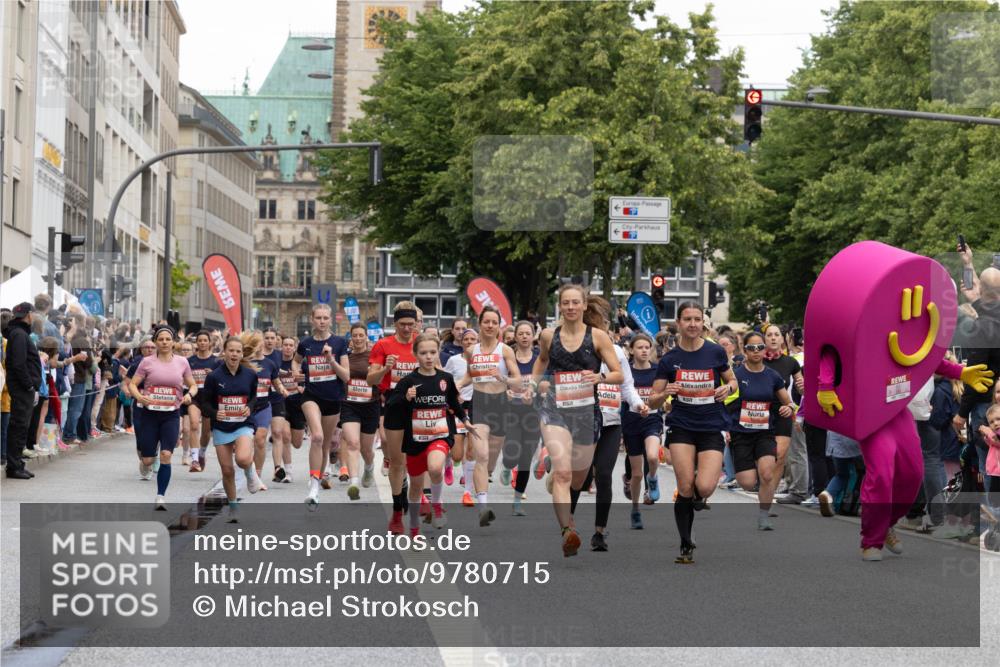 14.06.2026 - REWE Women's Run Michael Strokosch http://msf.ph/oto/9780715 14.06.2026 10:30:44 Laufen  meine-sportfotos.de
