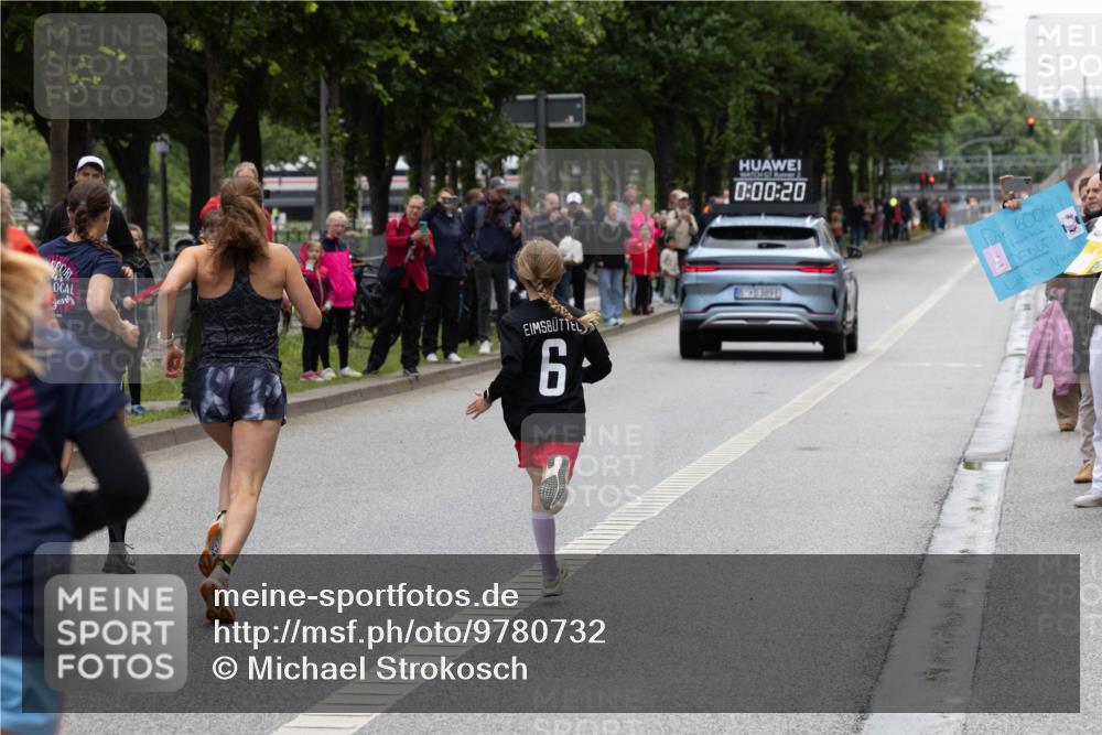 14.06.2026 - REWE Women's Run Michael Strokosch http://msf.ph/oto/9780732 14.06.2026 10:30:53 Laufen 6, 0, 00, 20, 6004 meine-sportfotos.de