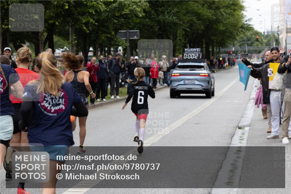 14.06.2026 - REWE Women's Run Michael Strokosch http://msf.ph/oto/9780737 14.06.2026 10:30:53 Laufen 0, 00, 21 meine-sportfotos.de