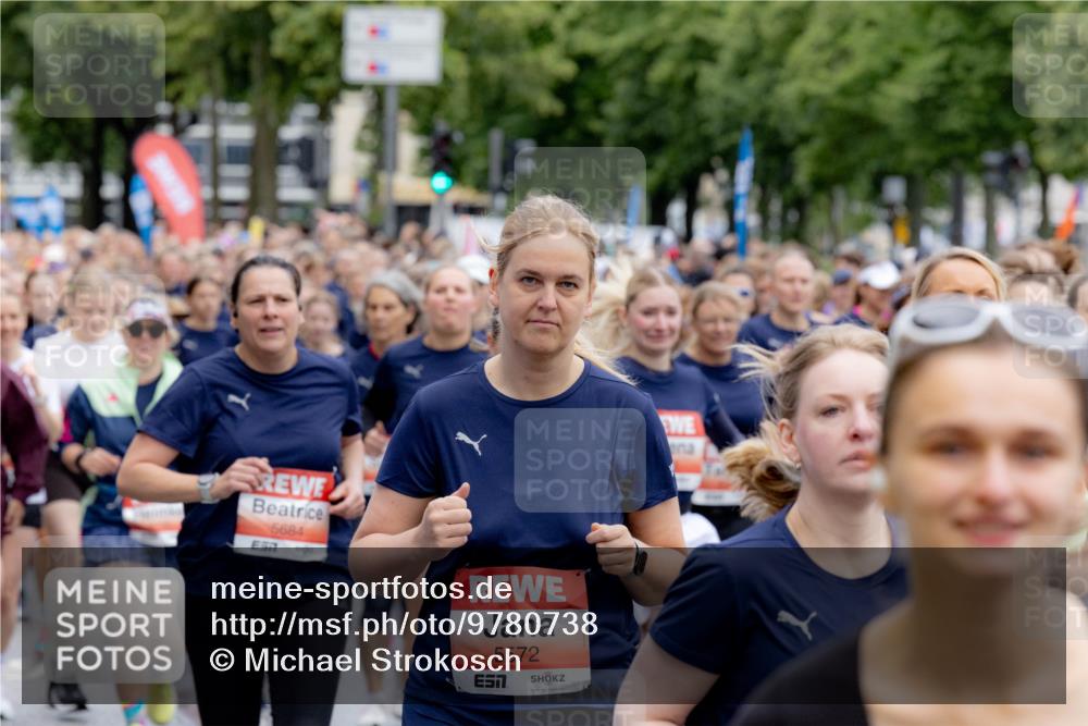 14.06.2026 - REWE Women's Run Michael Strokosch http://msf.ph/oto/9780738 14.06.2026 10:31:10 Laufen 5684, 5572 meine-sportfotos.de