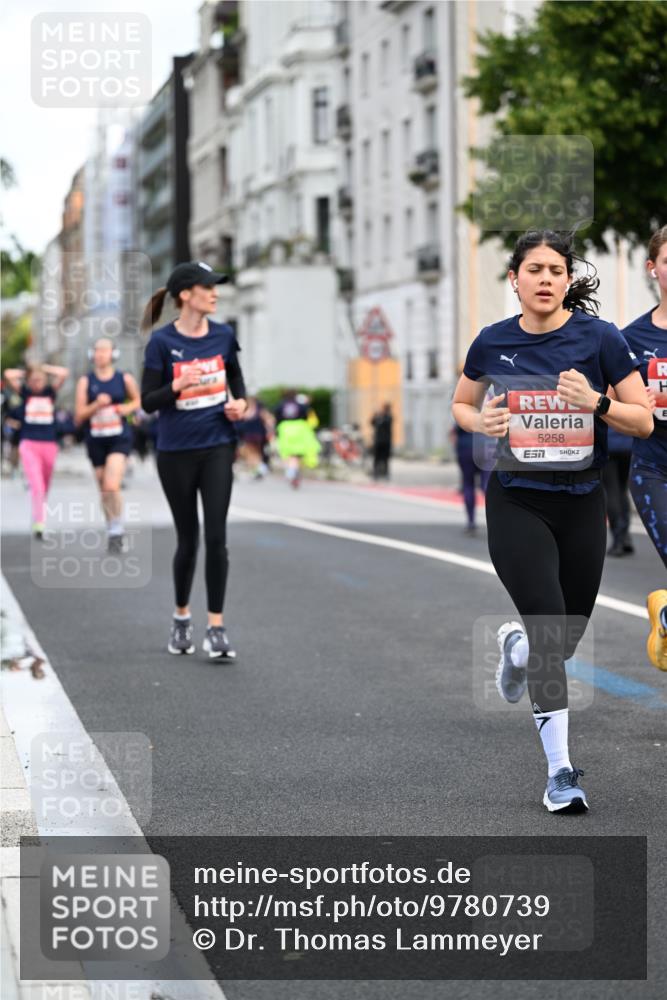 14.06.2026 - REWE Women's Run Dr. Thomas Lammeyer http://msf.ph/oto/9780739 14.06.2026 10:49:28 Laufen 5258, 7 meine-sportfotos.de