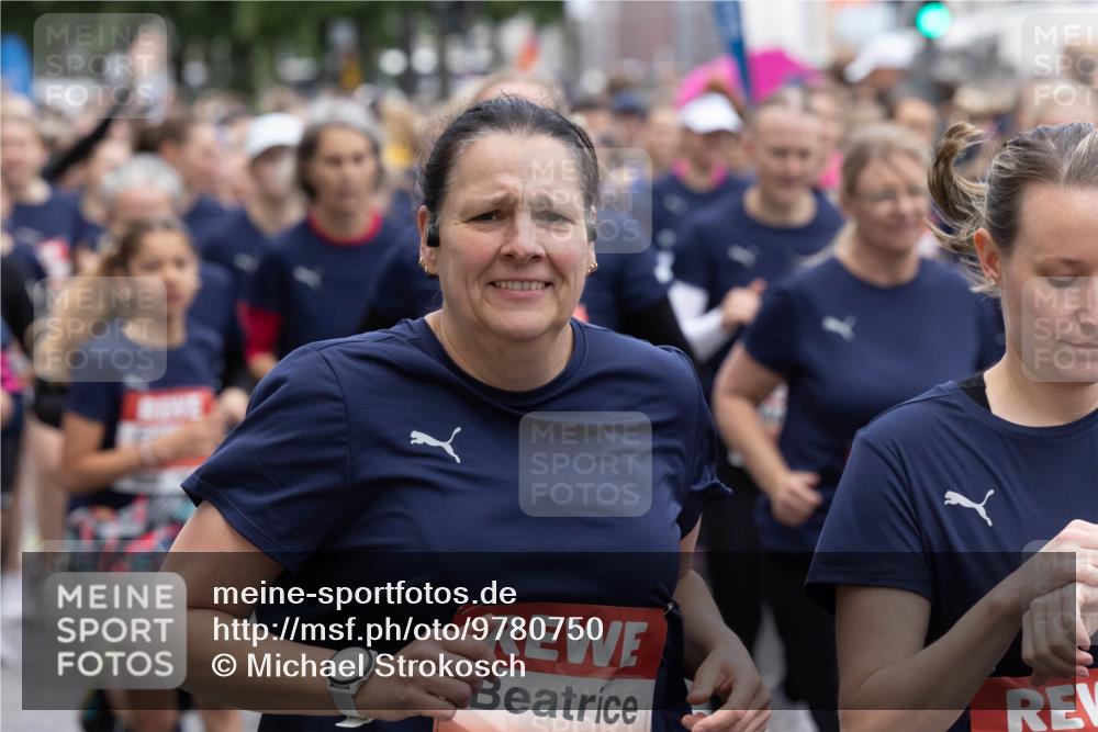 14.06.2026 - REWE Women's Run Michael Strokosch http://msf.ph/oto/9780750 14.06.2026 10:31:13 Laufen  meine-sportfotos.de