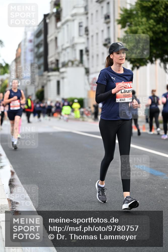 14.06.2026 - REWE Women's Run Dr. Thomas Lammeyer http://msf.ph/oto/9780757 14.06.2026 10:49:30 Laufen 6040 meine-sportfotos.de