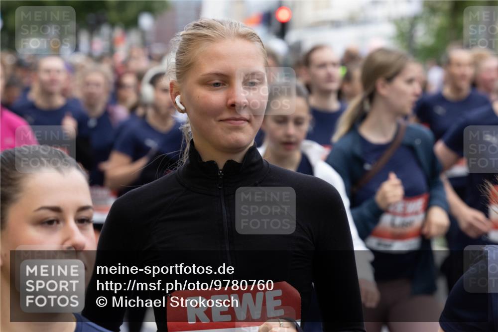 14.06.2026 - REWE Women's Run Michael Strokosch http://msf.ph/oto/9780760 14.06.2026 10:31:22 Laufen  meine-sportfotos.de