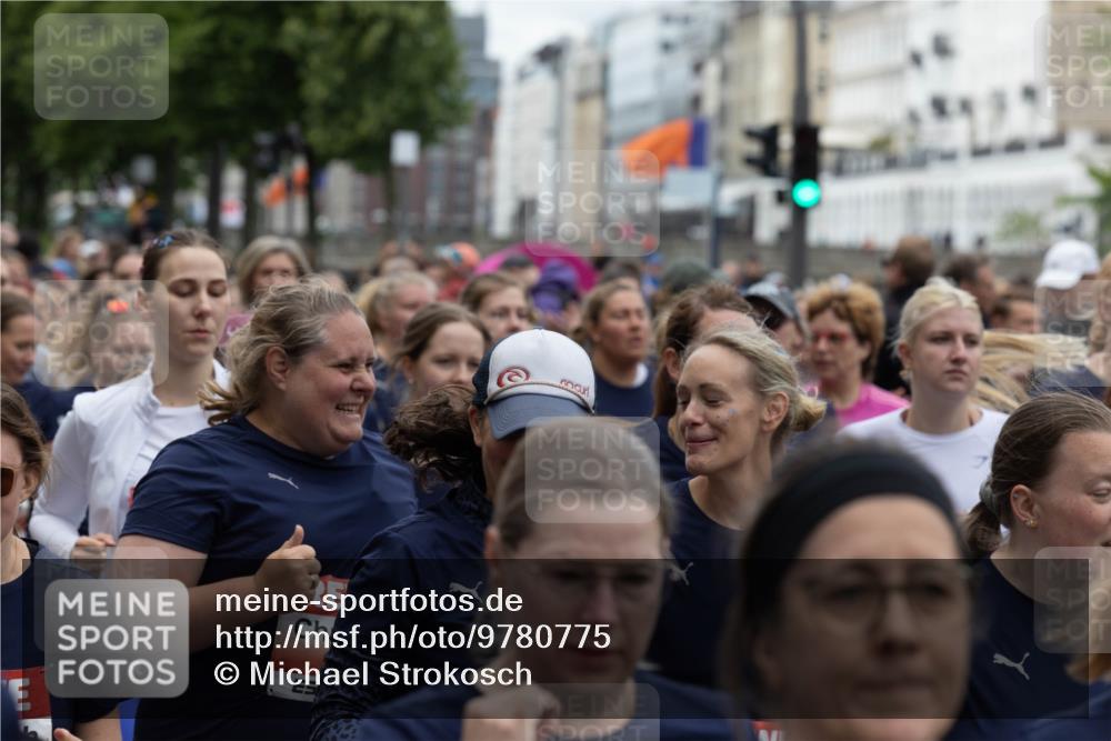 14.06.2026 - REWE Women's Run Michael Strokosch http://msf.ph/oto/9780775 14.06.2026 10:31:47 Laufen  meine-sportfotos.de