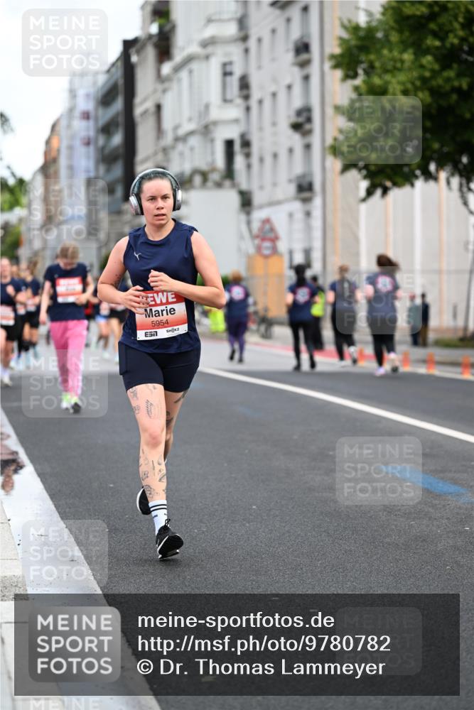 14.06.2026 - REWE Women's Run Dr. Thomas Lammeyer http://msf.ph/oto/9780782 14.06.2026 10:49:32 Laufen 5954 meine-sportfotos.de