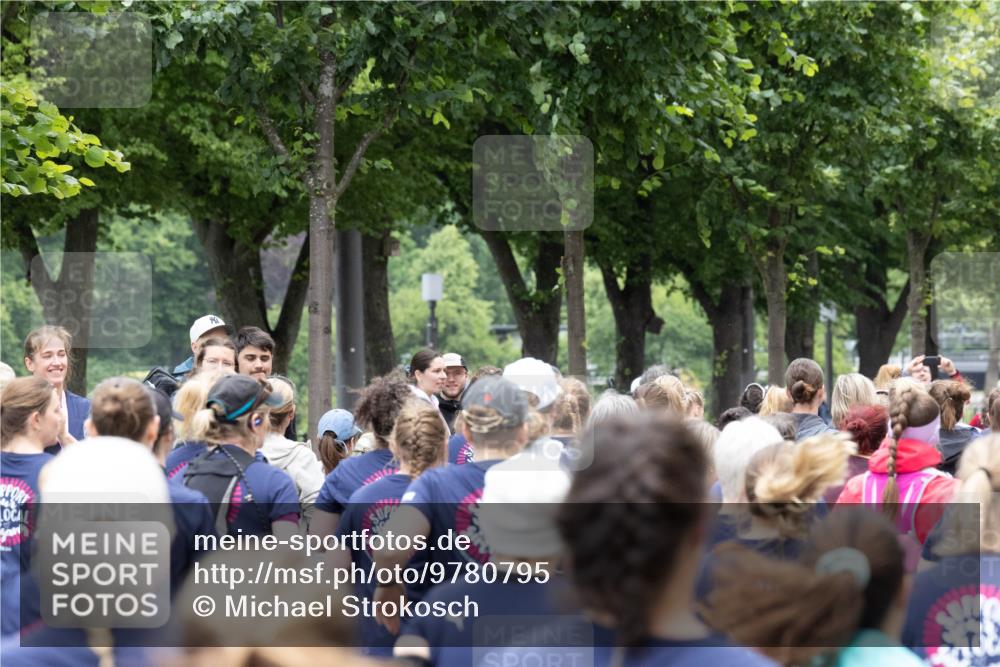 14.06.2026 - REWE Women's Run Michael Strokosch http://msf.ph/oto/9780795 14.06.2026 10:32:07 Laufen  meine-sportfotos.de