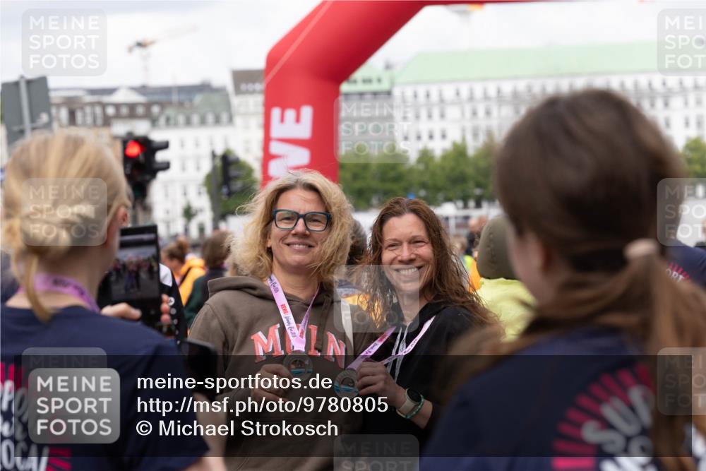 14.06.2026 - REWE Women's Run Michael Strokosch http://msf.ph/oto/9780805 14.06.2026 10:35:09 Laufen 26 meine-sportfotos.de