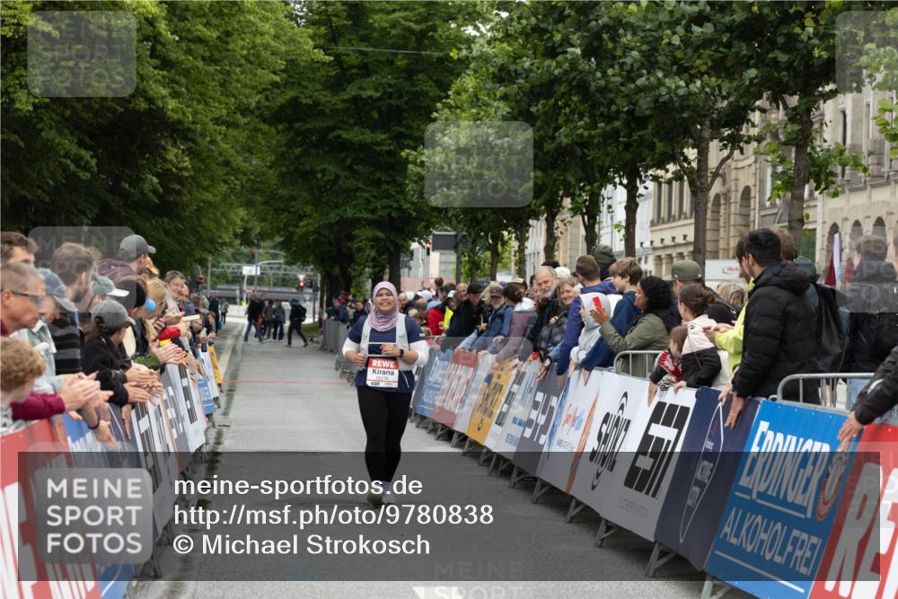14.06.2026 - REWE Women's Run Michael Strokosch http://msf.ph/oto/9780838 14.06.2026 10:37:39 Laufen  meine-sportfotos.de