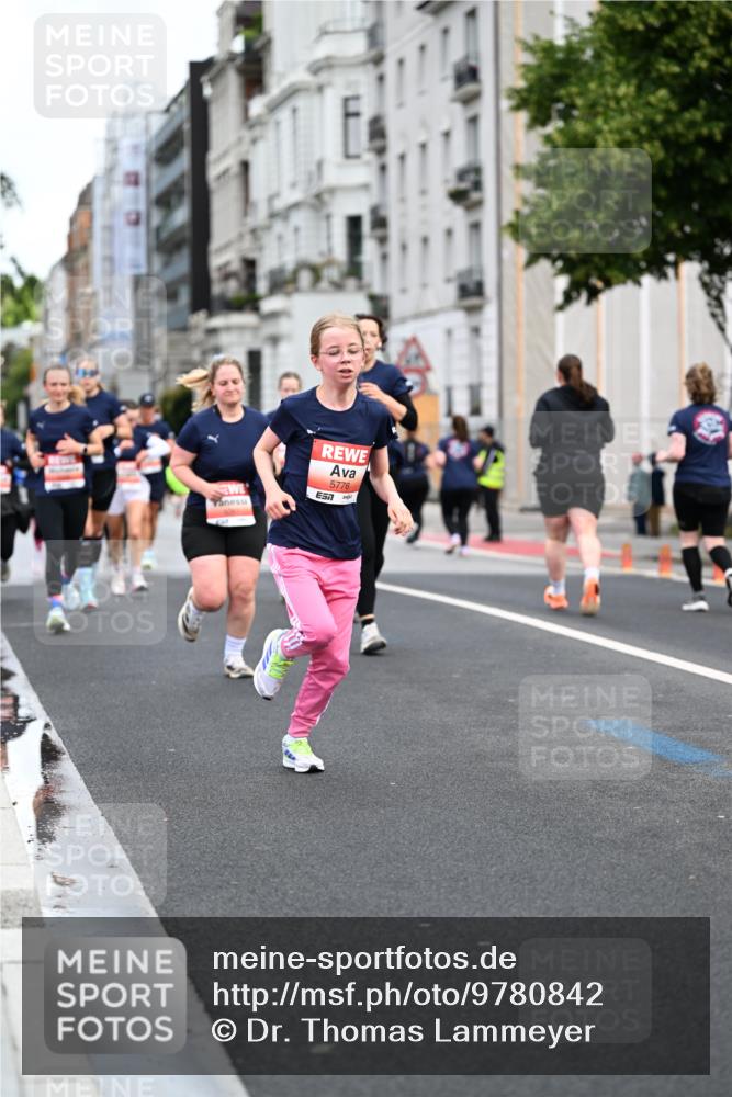 14.06.2026 - REWE Women's Run Dr. Thomas Lammeyer http://msf.ph/oto/9780842 14.06.2026 10:49:36 Laufen 5776 meine-sportfotos.de