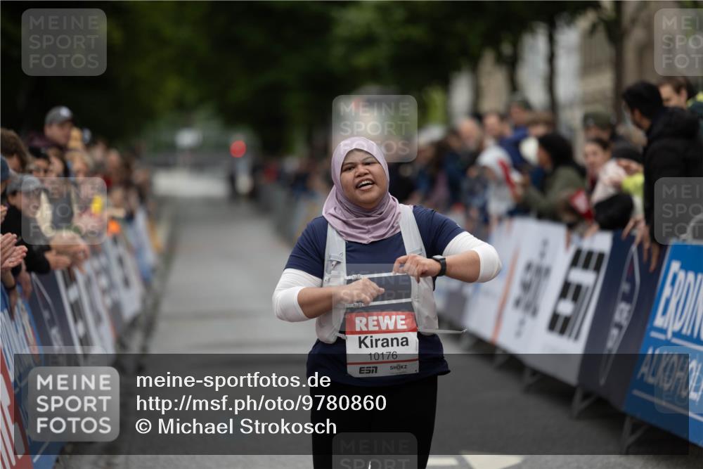 14.06.2026 - REWE Women's Run Michael Strokosch http://msf.ph/oto/9780860 14.06.2026 10:37:47 Laufen 10176 meine-sportfotos.de