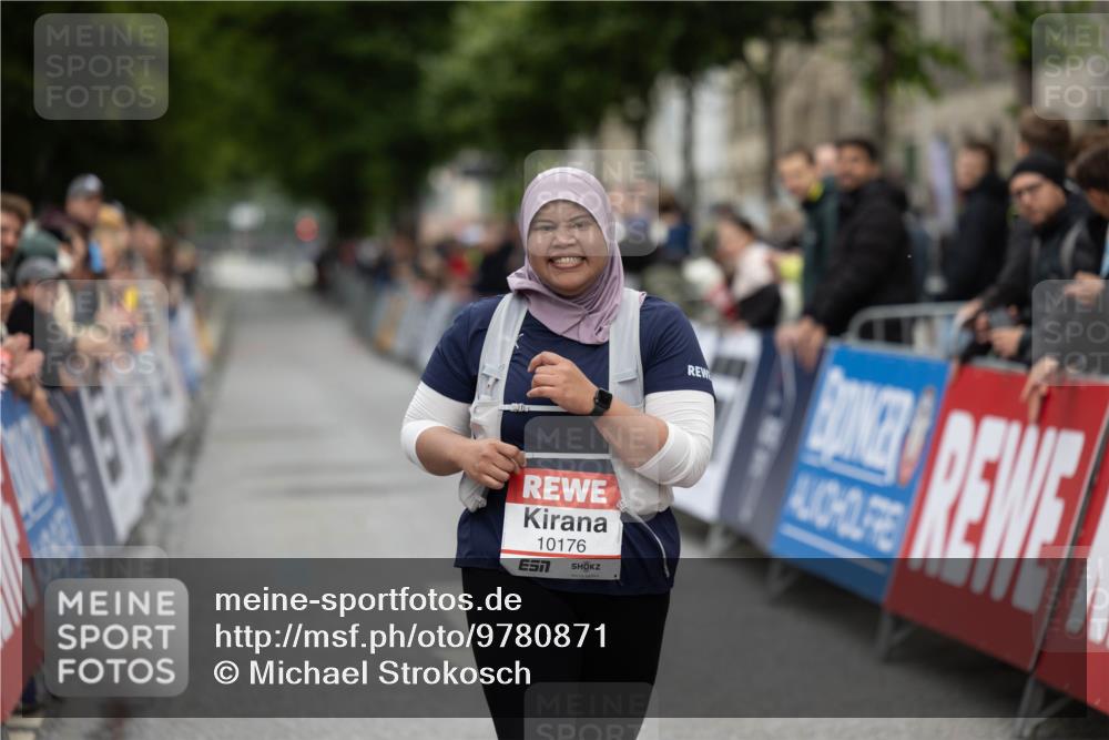 14.06.2026 - REWE Women's Run Michael Strokosch http://msf.ph/oto/9780871 14.06.2026 10:37:49 Laufen 10176 meine-sportfotos.de