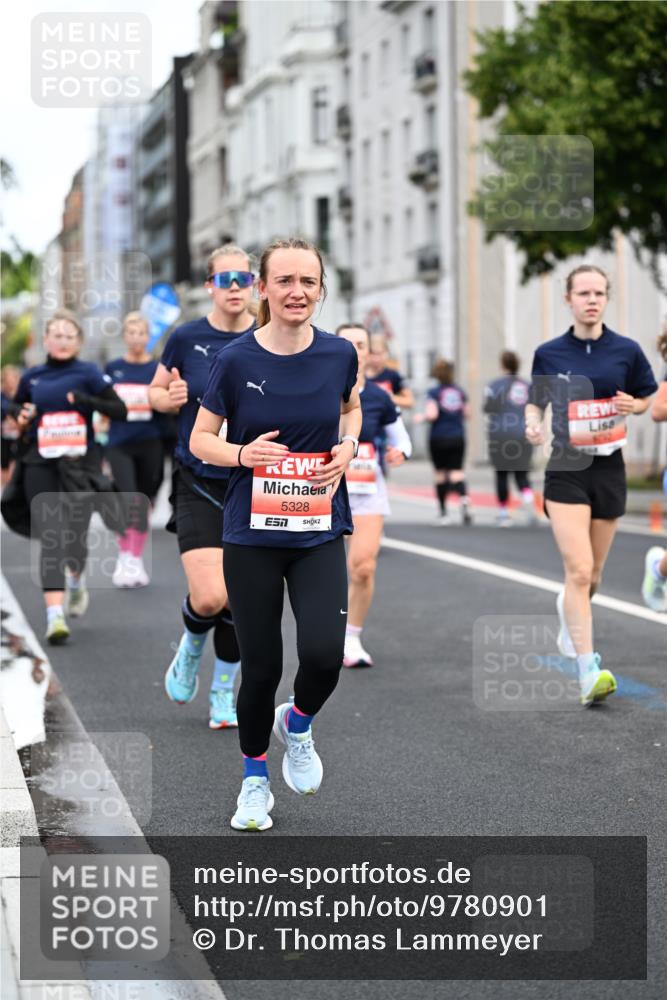 14.06.2026 - REWE Women's Run Dr. Thomas Lammeyer http://msf.ph/oto/9780901 14.06.2026 10:49:39 Laufen 5328 meine-sportfotos.de