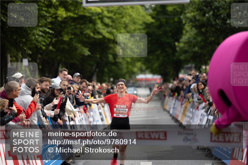 14.06.2026 - REWE Women's Run Michael Strokosch http://msf.ph/oto/9780914 14.06.2026 10:48:46 Laufen 5910, 7 meine-sportfotos.de