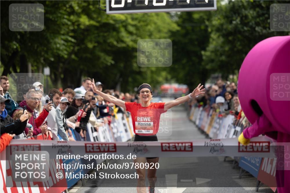 14.06.2026 - REWE Women's Run Michael Strokosch http://msf.ph/oto/9780920 14.06.2026 10:48:47 Laufen 5910 meine-sportfotos.de