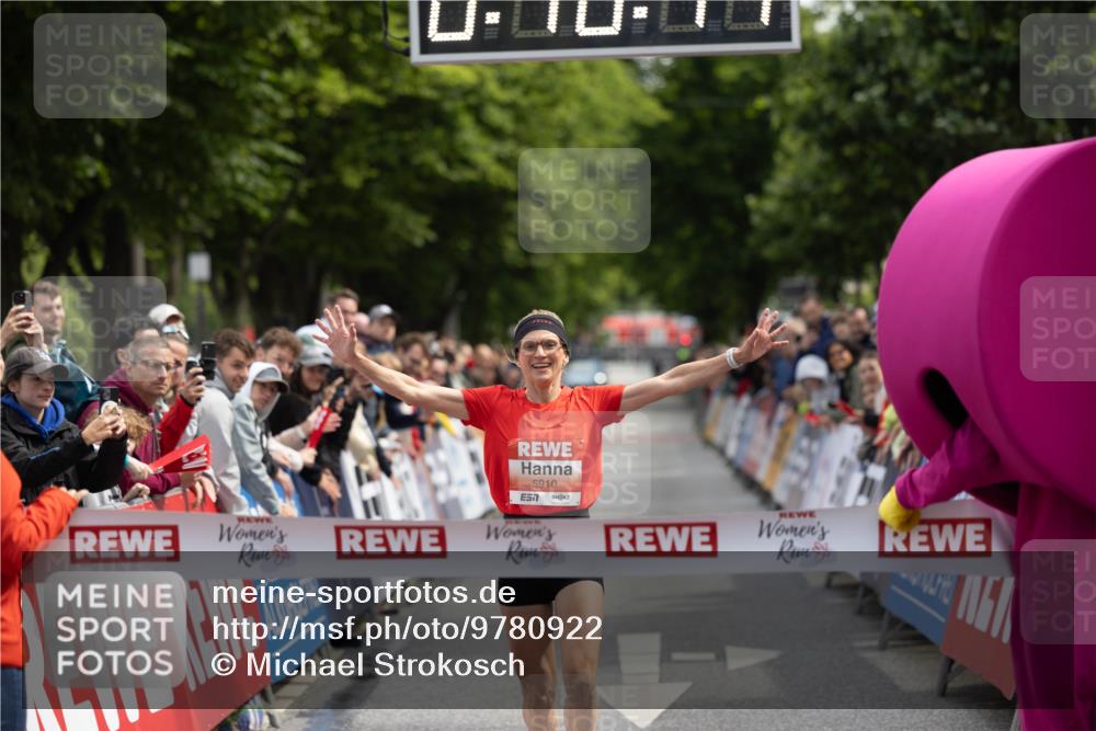 14.06.2026 - REWE Women's Run Michael Strokosch http://msf.ph/oto/9780922 14.06.2026 10:48:47 Laufen 5910, 7 meine-sportfotos.de