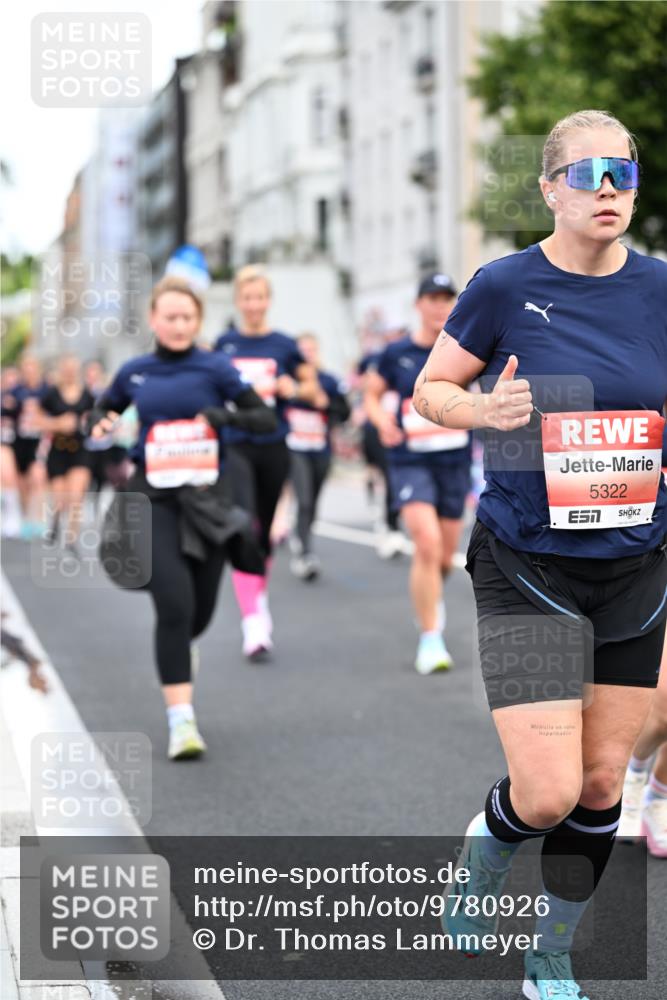 14.06.2026 - REWE Women's Run Dr. Thomas Lammeyer http://msf.ph/oto/9780926 14.06.2026 10:49:41 Laufen 5322 meine-sportfotos.de