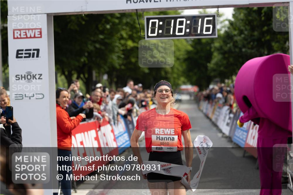 14.06.2026 - REWE Women's Run Michael Strokosch http://msf.ph/oto/9780931 14.06.2026 10:48:48 Laufen 34, 0, 18, 16, 7, 5910 meine-sportfotos.de