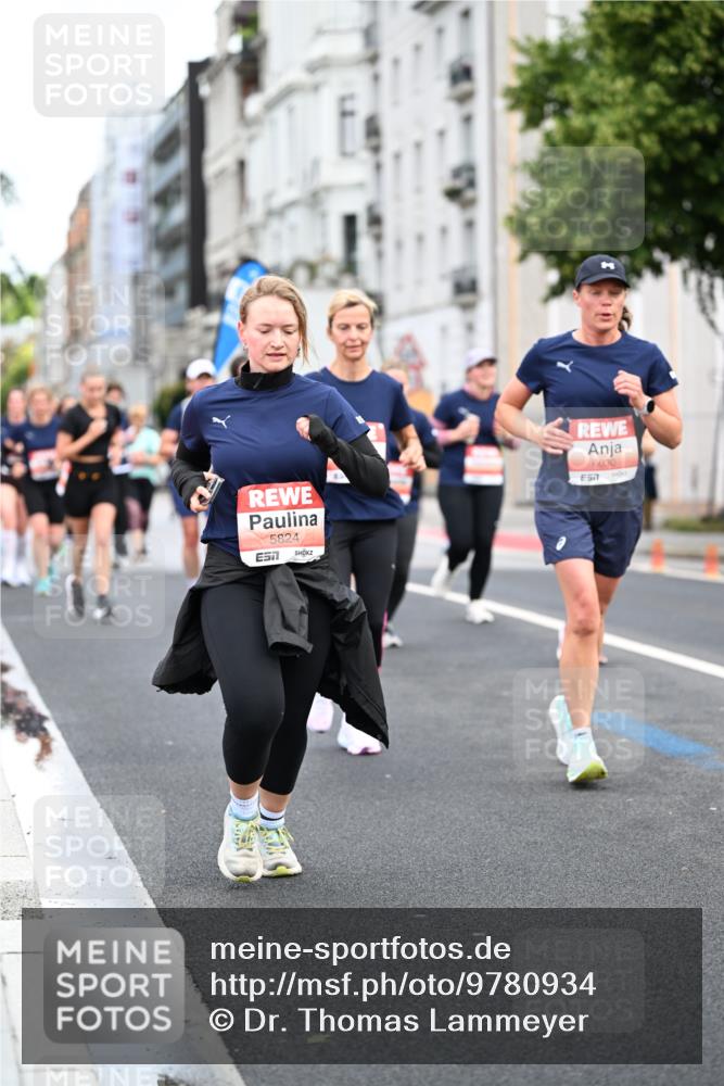 14.06.2026 - REWE Women's Run Dr. Thomas Lammeyer http://msf.ph/oto/9780934 14.06.2026 10:49:41 Laufen 5824, 6030 meine-sportfotos.de