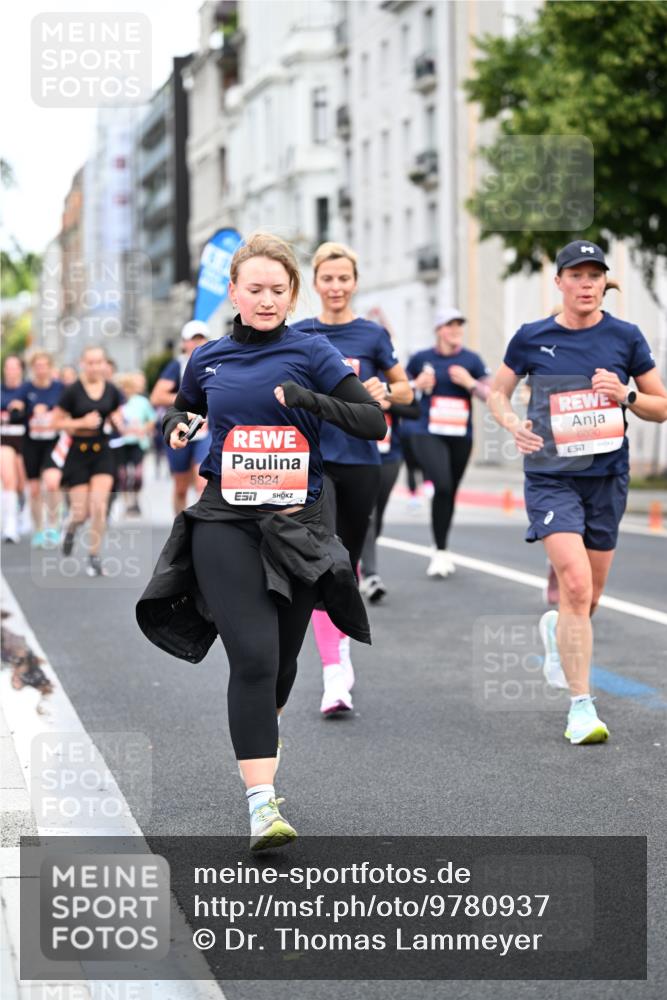 14.06.2026 - REWE Women's Run Dr. Thomas Lammeyer http://msf.ph/oto/9780937 14.06.2026 10:49:42 Laufen 5824, 7, 6030, 57 meine-sportfotos.de