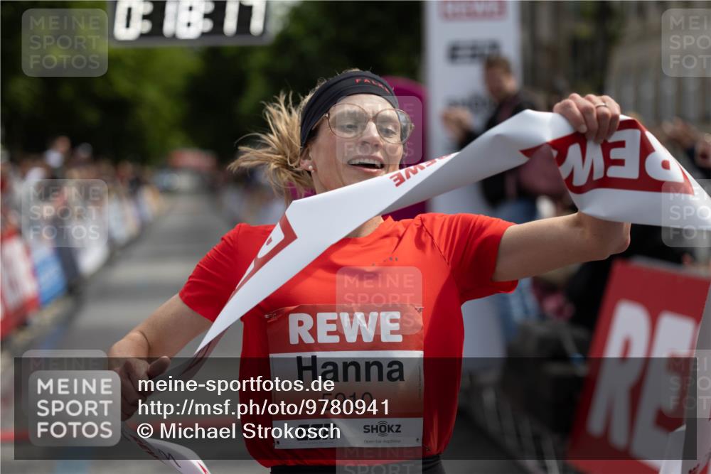 14.06.2026 - REWE Women's Run Michael Strokosch http://msf.ph/oto/9780941 14.06.2026 10:48:49 Laufen 5910 meine-sportfotos.de