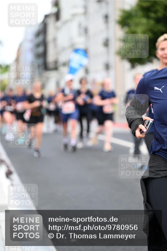 14.06.2026 - REWE Women's Run Dr. Thomas Lammeyer http://msf.ph/oto/9780956 14.06.2026 10:49:43 Laufen  meine-sportfotos.de