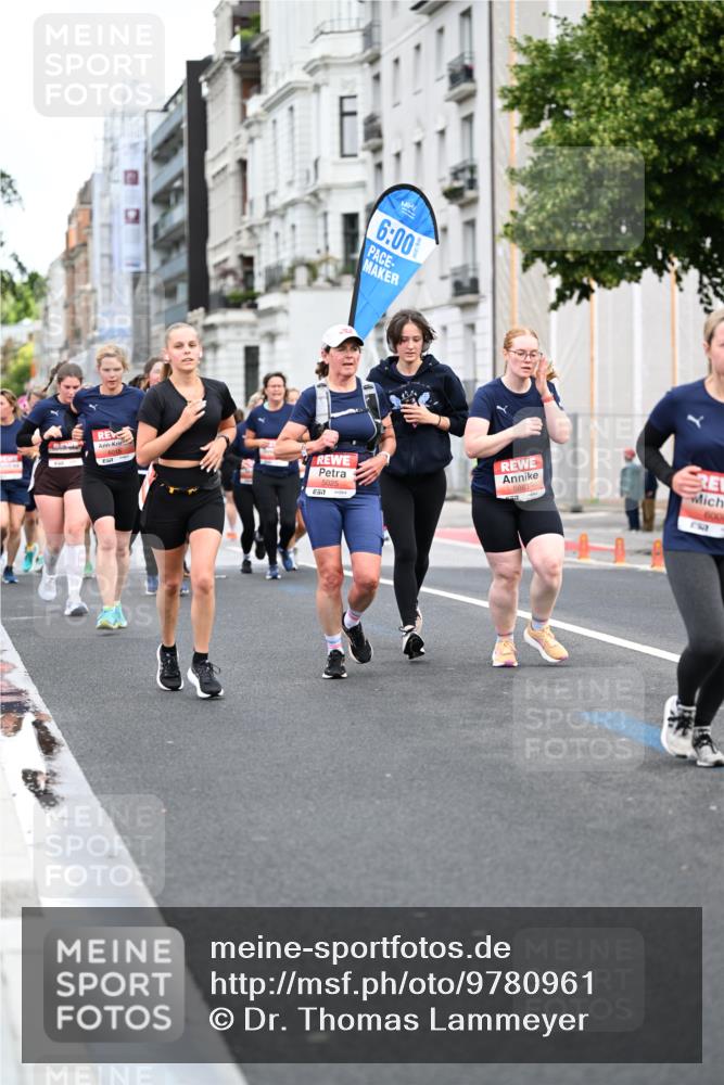 14.06.2026 - REWE Women's Run Dr. Thomas Lammeyer http://msf.ph/oto/9780961 14.06.2026 10:49:43 Laufen 6015, 6, 00, 5025, 57, 5883, 600 meine-sportfotos.de
