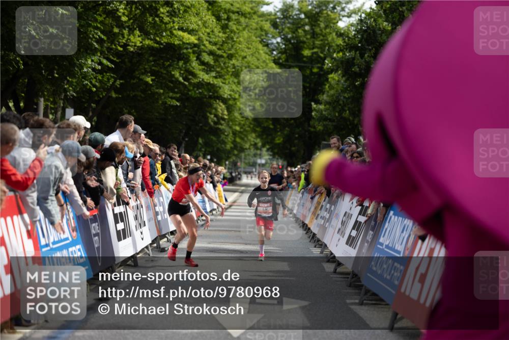 14.06.2026 - REWE Women's Run Michael Strokosch http://msf.ph/oto/9780968 14.06.2026 10:50:13 Laufen  meine-sportfotos.de