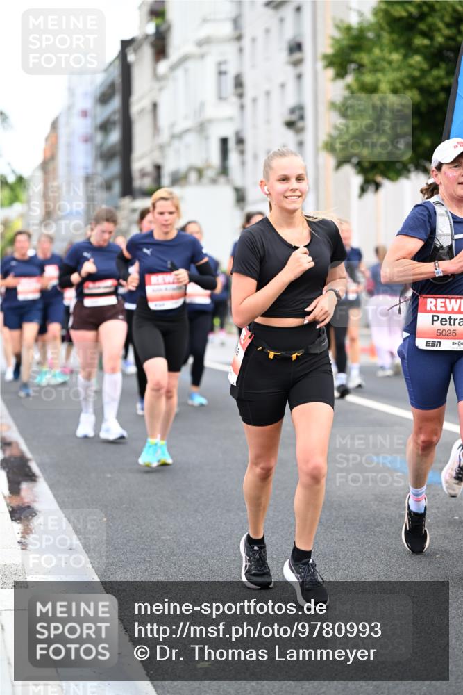 14.06.2026 - REWE Women's Run Dr. Thomas Lammeyer http://msf.ph/oto/9780993 14.06.2026 10:49:46 Laufen 5025 meine-sportfotos.de