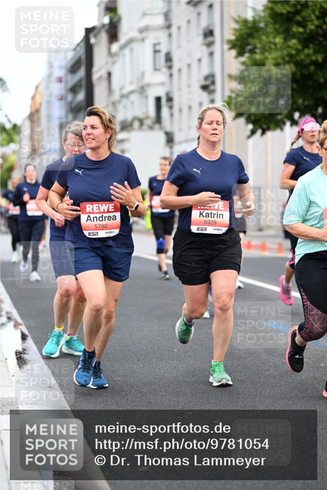 14.06.2026 - REWE Women's Run Dr. Thomas Lammeyer http://msf.ph/oto/9781054 14.06.2026 10:49:50 Laufen 5782, 7, 5929, 7 meine-sportfotos.de