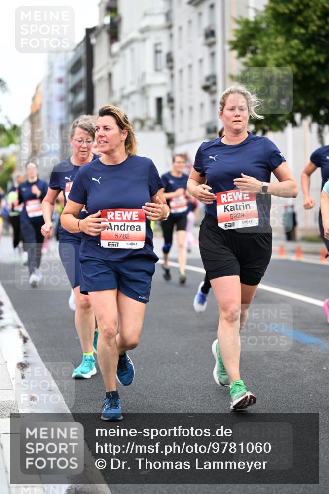 14.06.2026 - REWE Women's Run Dr. Thomas Lammeyer http://msf.ph/oto/9781060 14.06.2026 10:49:50 Laufen 5782, 5929, 7 meine-sportfotos.de