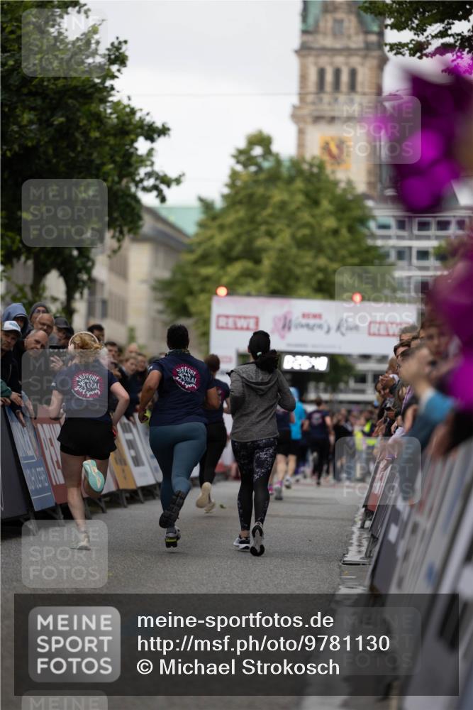 14.06.2026 - REWE Women's Run Michael Strokosch http://msf.ph/oto/9781130 14.06.2026 10:57:20 Laufen 02649 meine-sportfotos.de