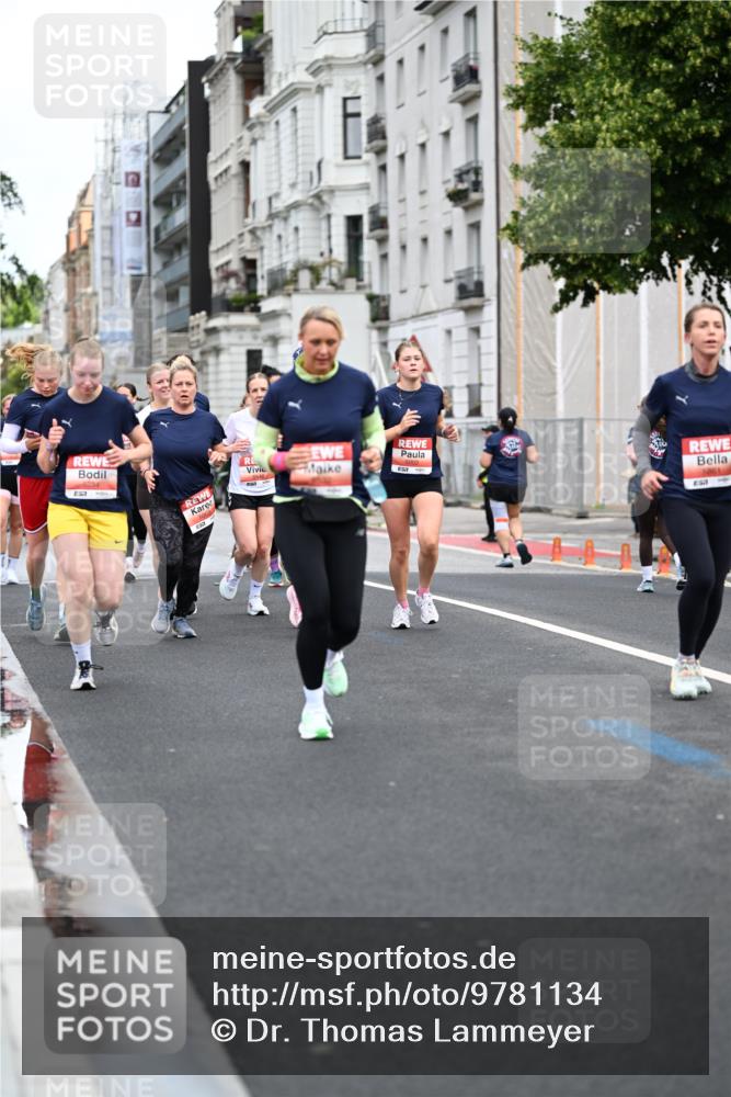 14.06.2026 - REWE Women's Run Dr. Thomas Lammeyer http://msf.ph/oto/9781134 14.06.2026 10:49:55 Laufen 5548, 5861 meine-sportfotos.de