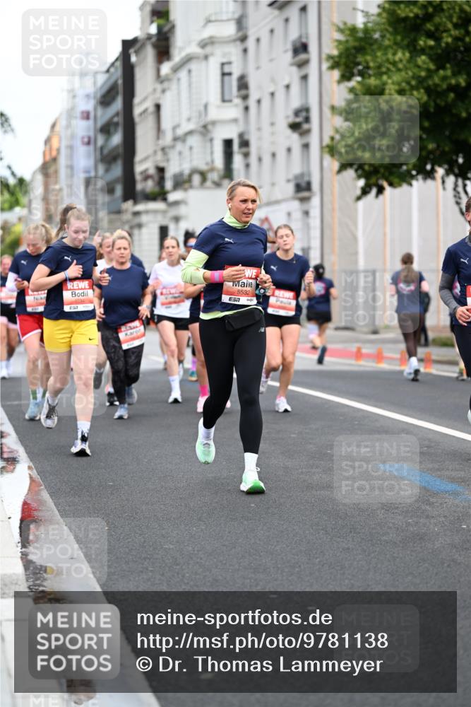 14.06.2026 - REWE Women's Run Dr. Thomas Lammeyer http://msf.ph/oto/9781138 14.06.2026 10:49:55 Laufen 6234, 5532 meine-sportfotos.de