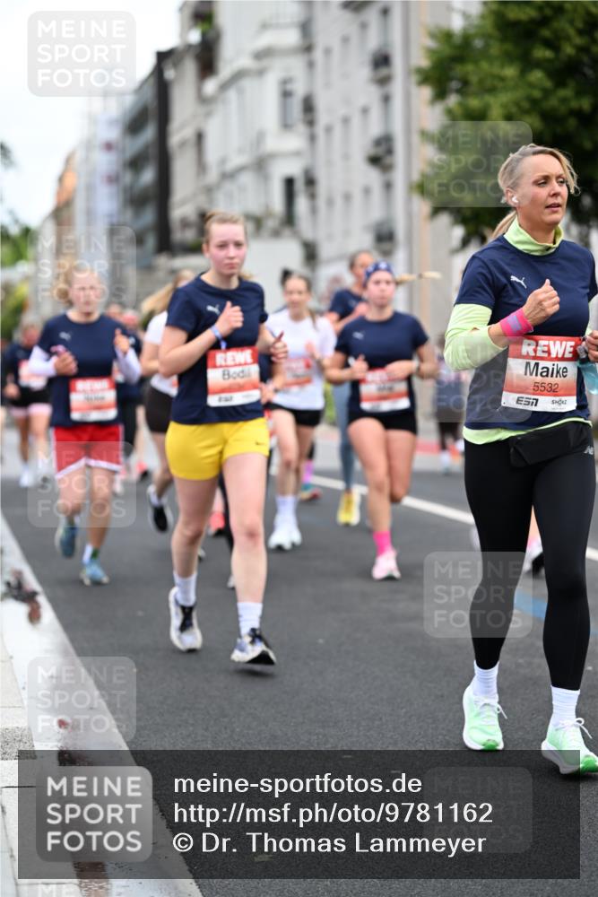 14.06.2026 - REWE Women's Run Dr. Thomas Lammeyer http://msf.ph/oto/9781162 14.06.2026 10:49:56 Laufen 5532 meine-sportfotos.de