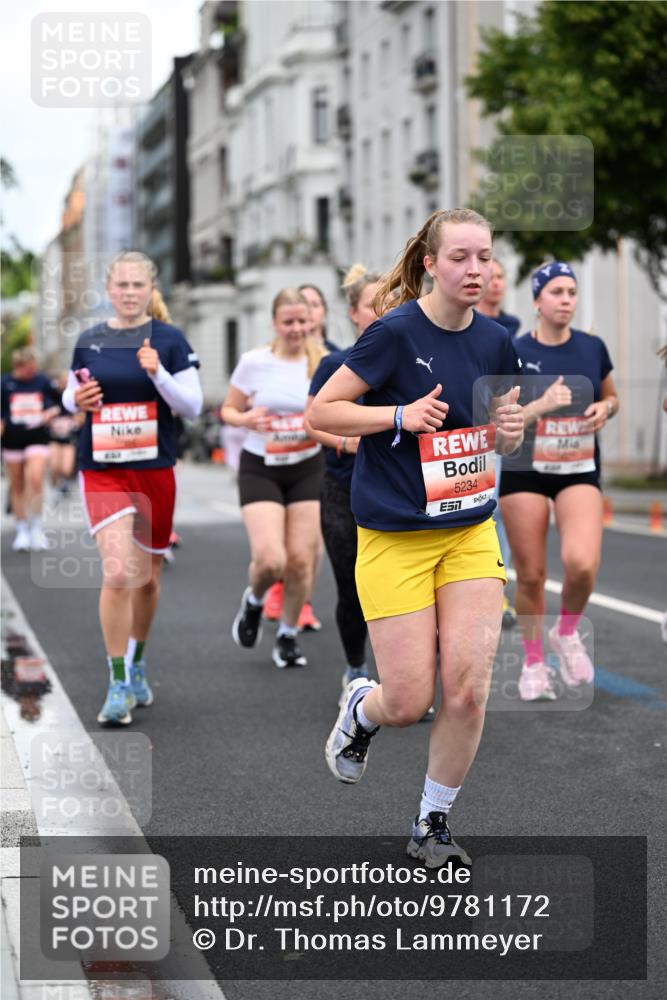 14.06.2026 - REWE Women's Run Dr. Thomas Lammeyer http://msf.ph/oto/9781172 14.06.2026 10:49:57 Laufen 5234 meine-sportfotos.de