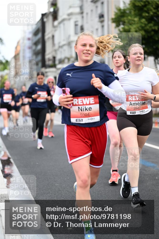 14.06.2026 - REWE Women's Run Dr. Thomas Lammeyer http://msf.ph/oto/9781198 14.06.2026 10:49:59 Laufen 5004, 5547 meine-sportfotos.de