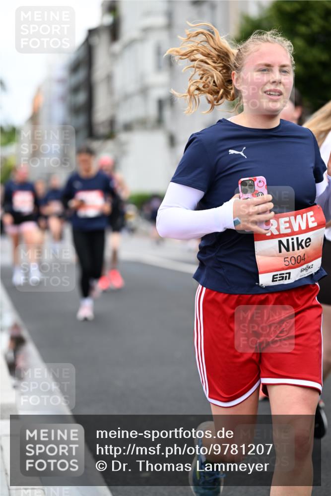 14.06.2026 - REWE Women's Run Dr. Thomas Lammeyer http://msf.ph/oto/9781207 14.06.2026 10:49:59 Laufen 5004 meine-sportfotos.de