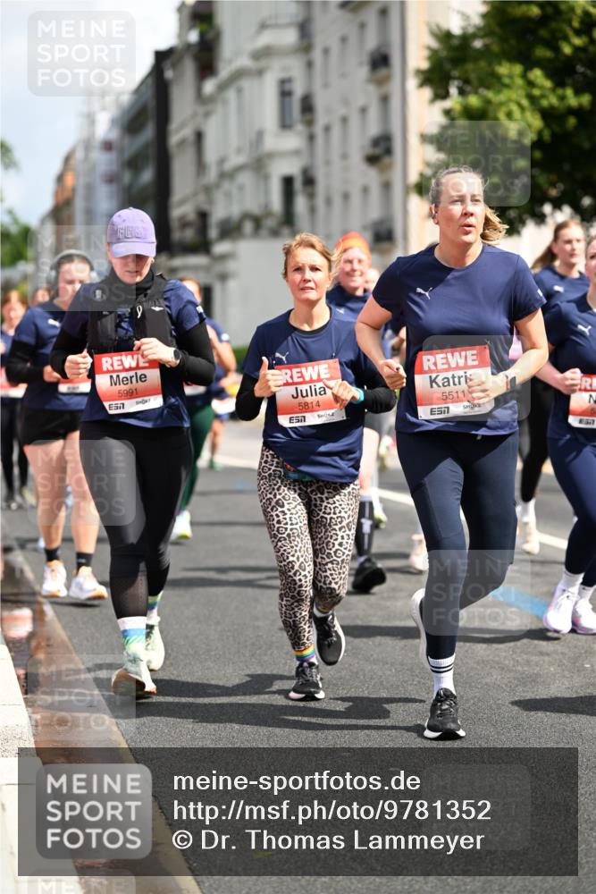 14.06.2026 - REWE Women's Run Dr. Thomas Lammeyer http://msf.ph/oto/9781352 14.06.2026 10:50:09 Laufen 5991, 57, 5814, 7, 5511, 657 meine-sportfotos.de