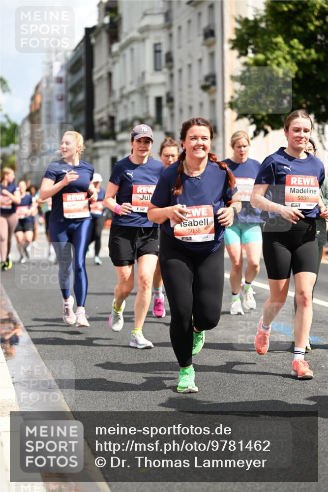 14.06.2026 - REWE Women's Run Dr. Thomas Lammeyer http://msf.ph/oto/9781462 14.06.2026 10:50:16 Laufen 577, 57, 5038, 7, 5039 meine-sportfotos.de