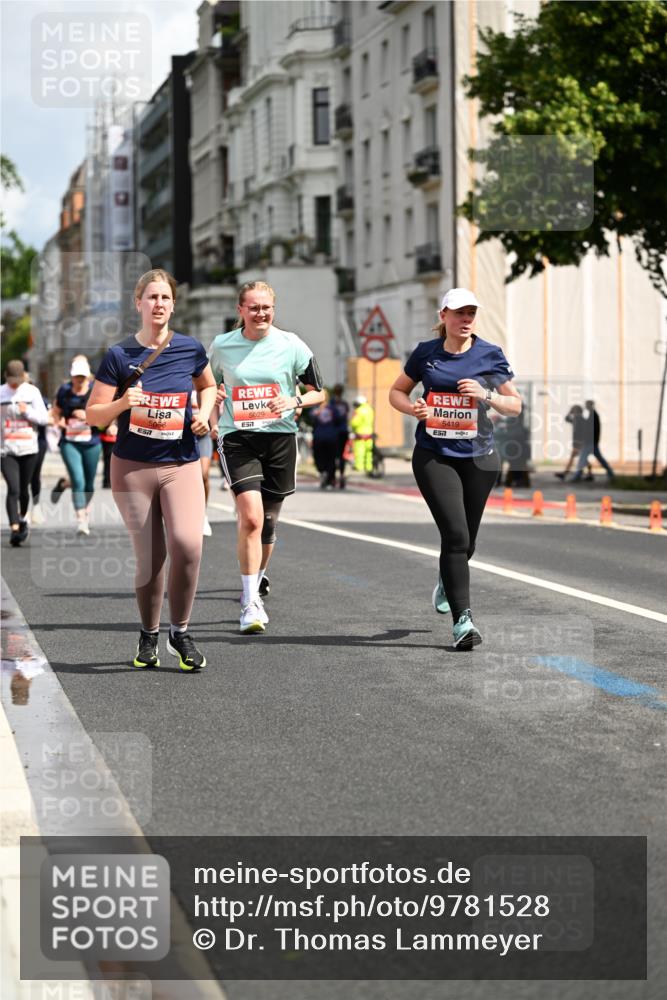 14.06.2026 - REWE Women's Run Dr. Thomas Lammeyer http://msf.ph/oto/9781528 14.06.2026 10:50:20 Laufen 5058, 7, 5029, 5419, 57 meine-sportfotos.de